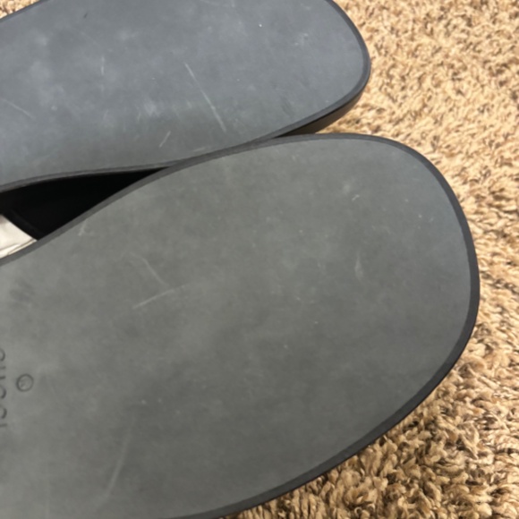 Men’s Size 6 Marverik Gucci Leather Slides main image 10
